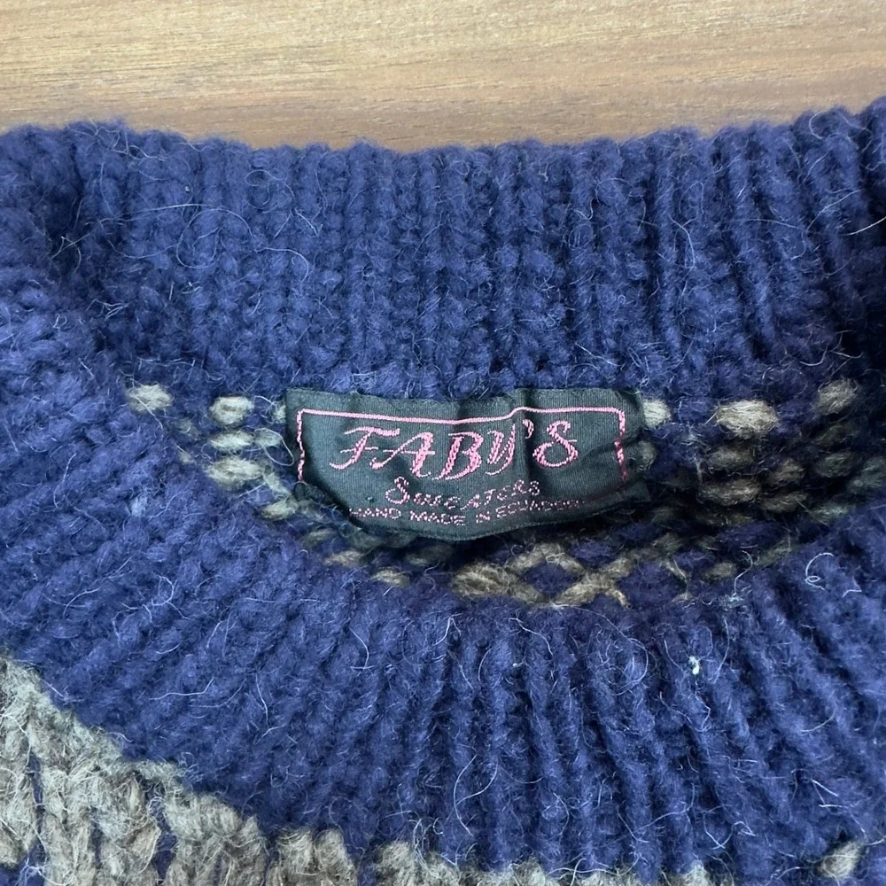 Vintage Fabu's Sweaters Navy Grey Abstract Geometric Hand‎ Made Ecuador 90s XL